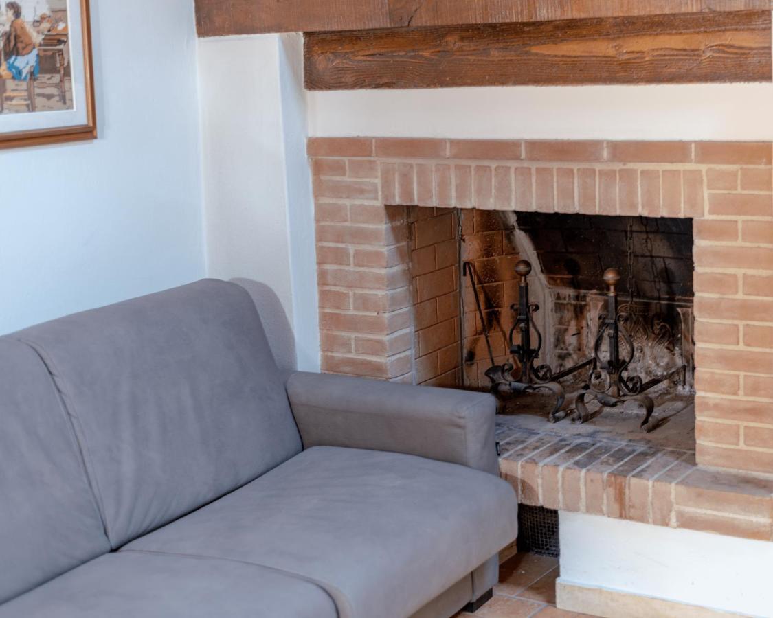 Case Vacanze Ranza, Casale Con Piscina E Relax ซานจีมิญญาโน ภายนอก รูปภาพ